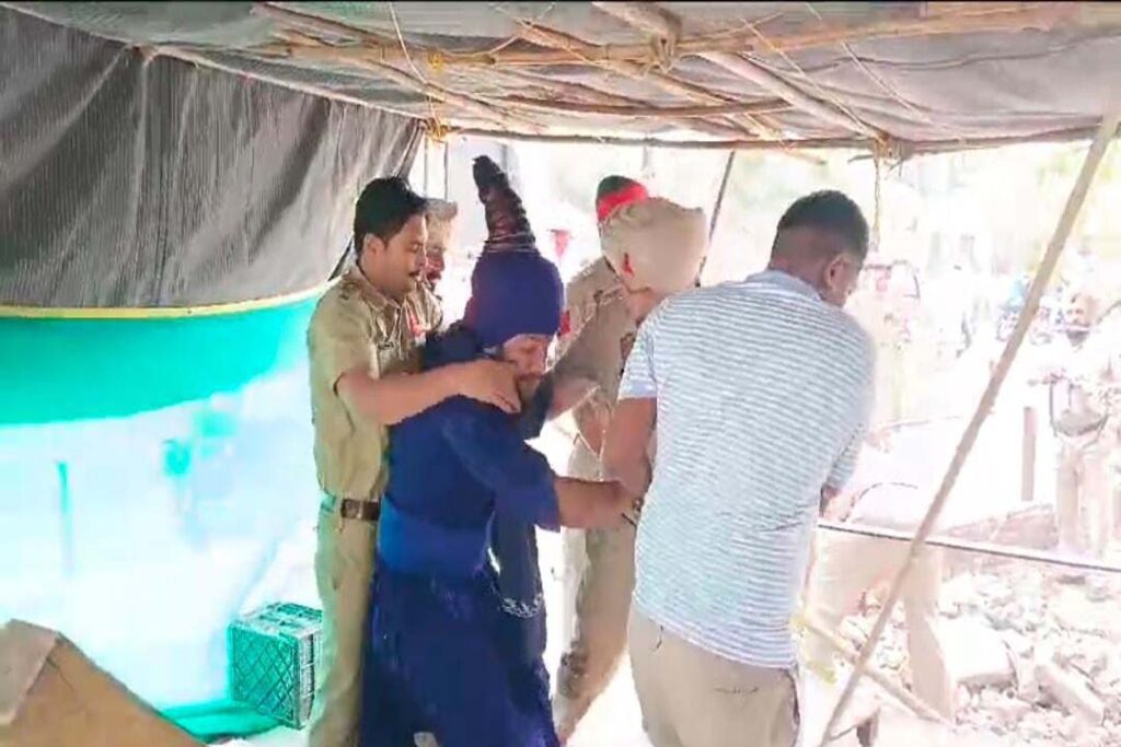 Nihang Singhs attacked the police: