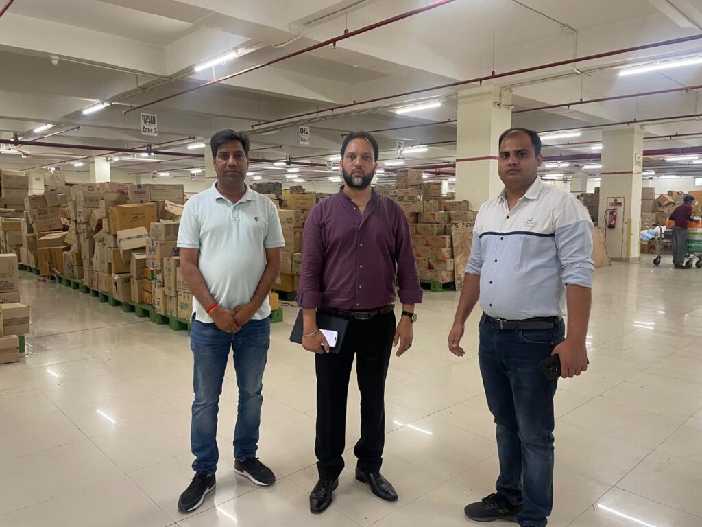 जिले के लोग संयम से करें खरीदारी, जमाखोरी करने वालों के खिलाफ सख्त कार्रवाई करेंगे: डीसी