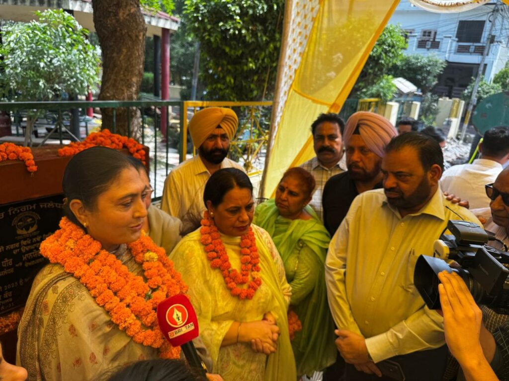 ज्योति नगर में ट्यूबवेल उद्घाटन: चेयरपर्सन राजविंदर कौर थियाडा ने किया शुभारंभ, विकास कार्यों का दिया आश्वासन