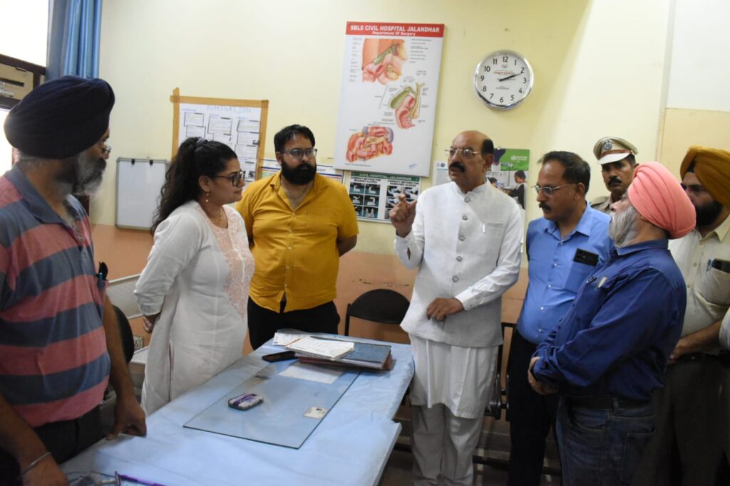 ‘युद्ध नशे के विरुद्ध’ अभियान को मिली रफ्तार: कैबिनेट मंत्री मोहिंदर भगत ने नशा मुक्ति केंद्र और सिविल अस्पताल का किया दौरा