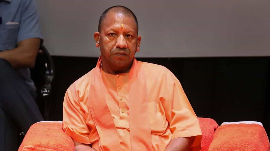 CM योगी को जान से मारने की धमकी, अपशब्दों का किया था प्रयोग,पढ़े पूरी खबर