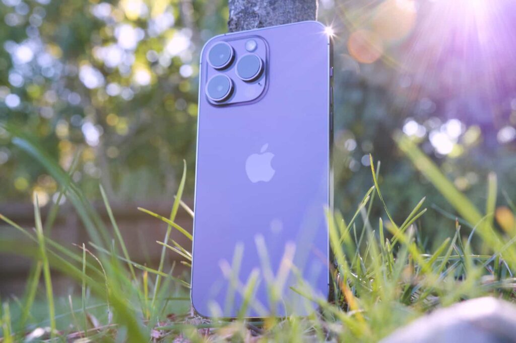 सस्ता हुआ iphone14,  iphone 15 के आने से पहले यह बड़ा ऑफर, पढ़े पूरी ख़बर