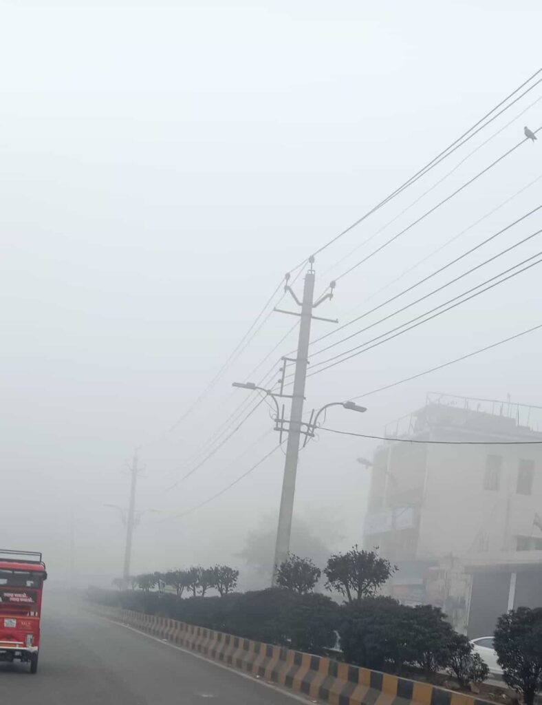 Weather: जालंधर वासियो घर से निकलने से पहले, देखे तस्वीरें