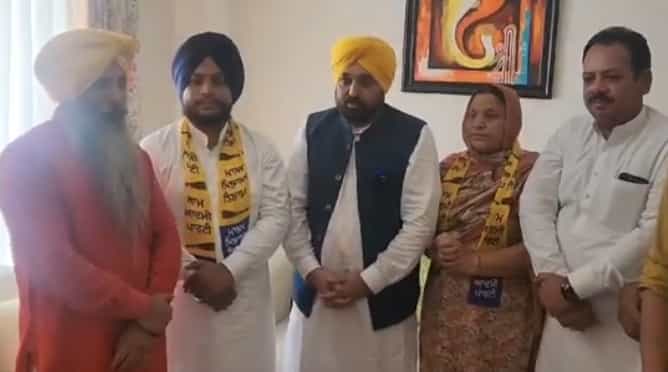 Jalandhar by Election 2024: अकाली दल उम्मीदवार सुरजीत कौर आम आदमी पार्टी में हुई शामिल