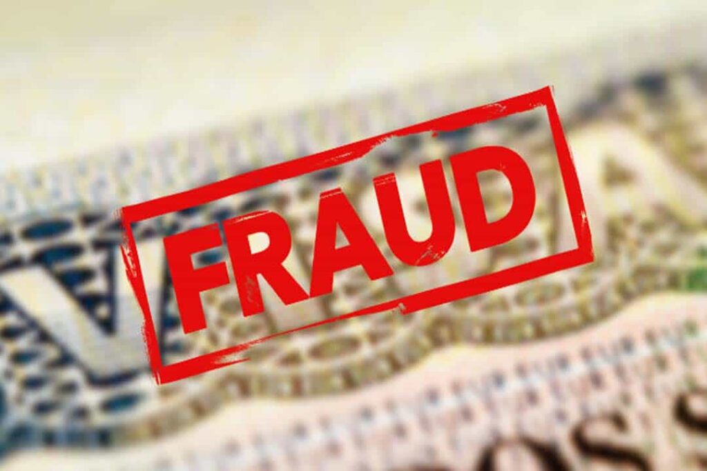 Agent Fraud: जालंधर में ट्रेवल एजेंट ने मारी करोडो की ठगी, पुलिस ने मारा छापा , 20 लोगों को लिया हिरासत में, हैरान कर देगा मामला