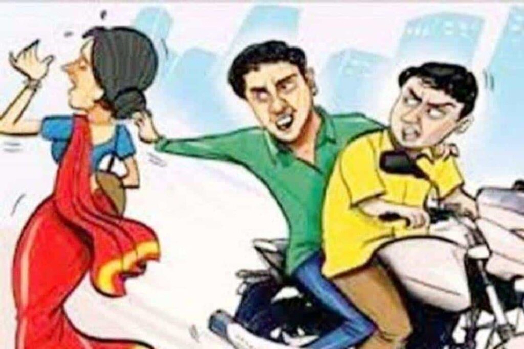 blatant theft in jalandha:  जालंधर में शरेआम लुटेरों ने चोरी की वारदात को दिया अंजाम