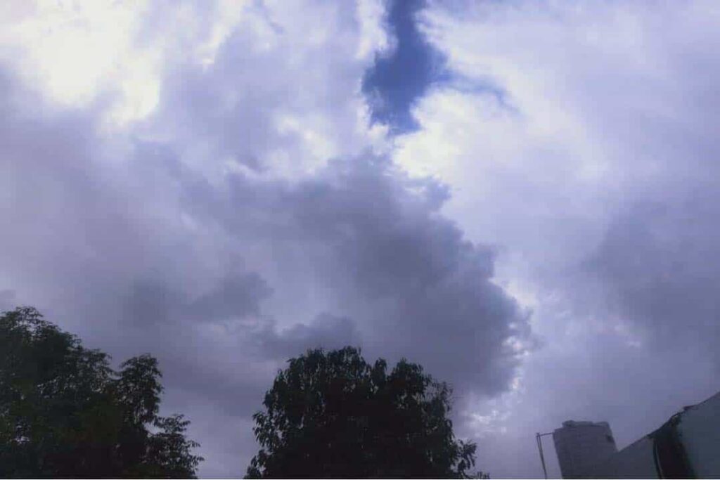 Weather Update: मौसम को लेकर बड़ी अपडेट, 14 जिलों में अलर्ट जारी