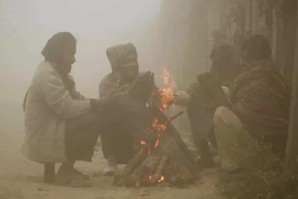 Punjab Weather: पंजाब मौसम को लेकर बड़ी अपडेट, जल्द ही पड़ेगी कड़ाके की ठंड, जानें कब से