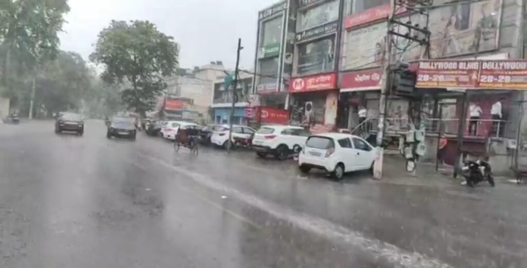 पंजाब में समय से पहले पहुंचा मानसून, कई जिलों में झमाझम बारिश; तापमान में जबरदस्त गिरावट