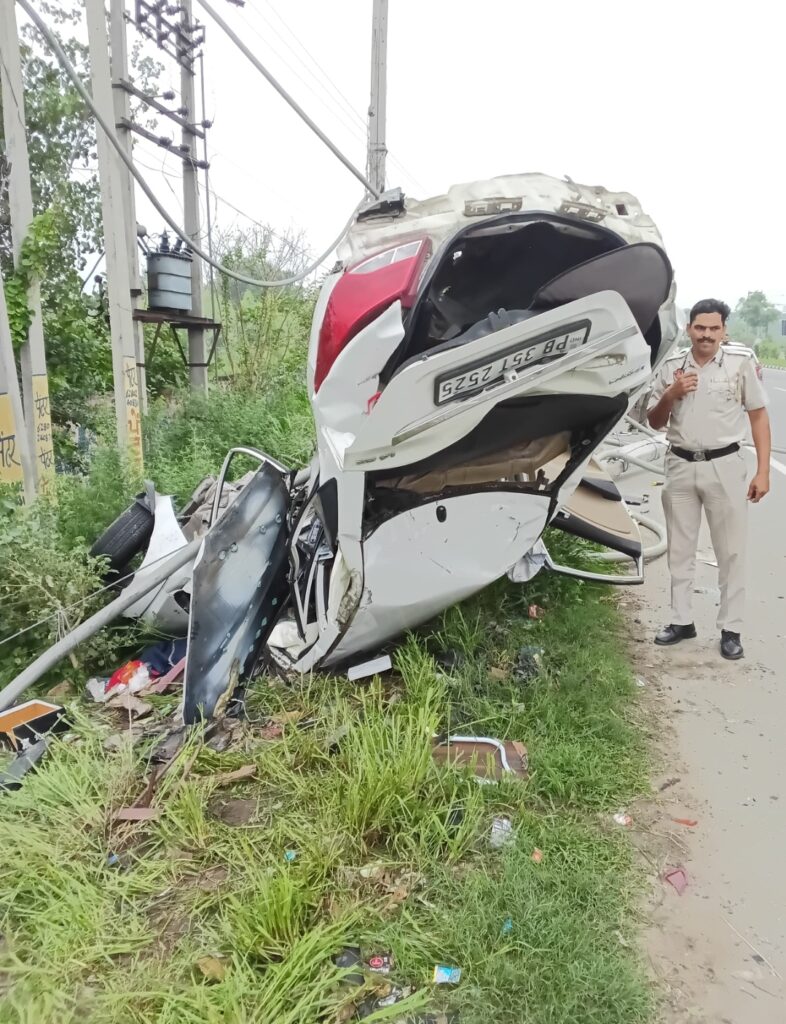 जालंधर-पठानकोट हाईवे पर दर्दनाक हादसा: तेज रफ्तार वरना कार ने ली एक युवक की जान